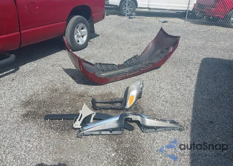 2018 Toyota Sienna Le 8 Passenger из США, поврежденный, VIN 5TDKZ3DC2JS927200